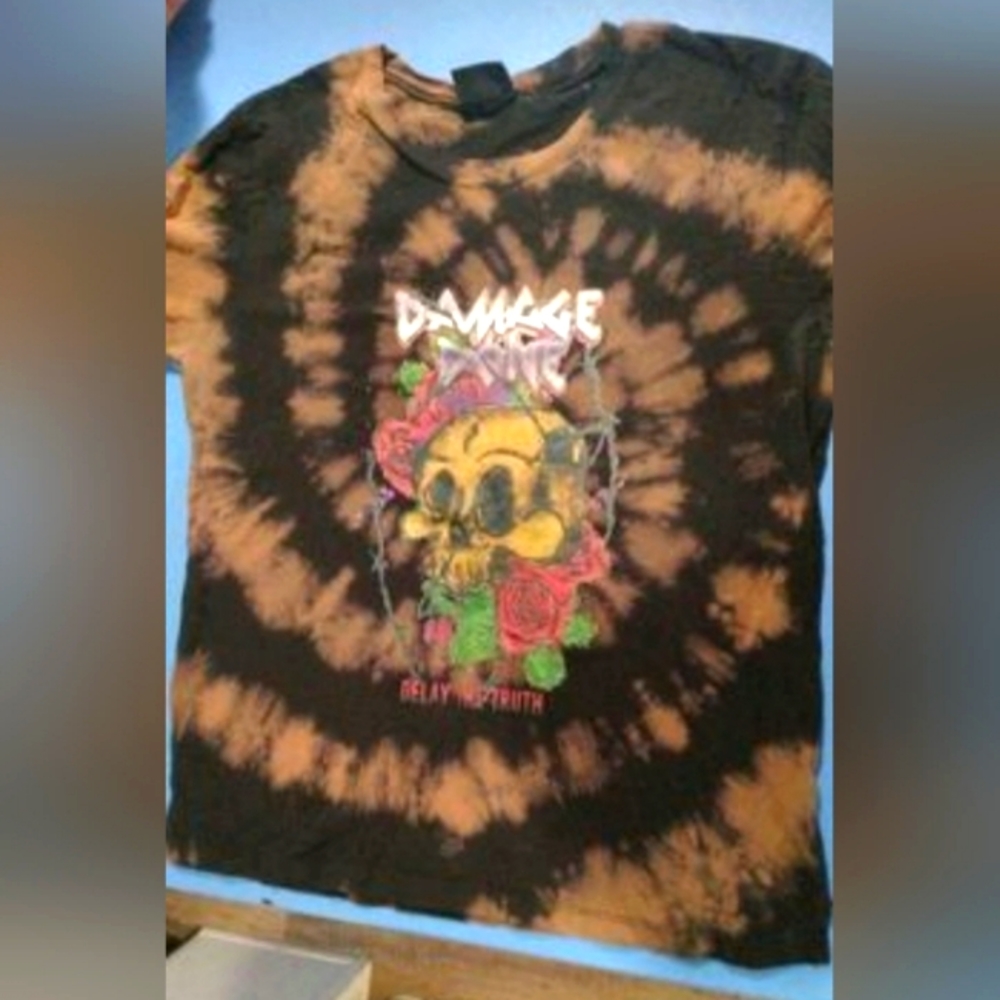 Empyre large black and bleach tie Dye long sleeve shirt